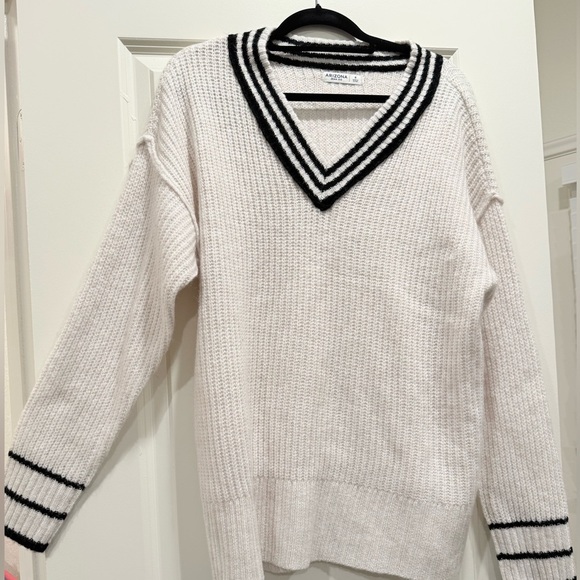 Arizona Jean Co V-Neck Sweater with Stripes preppy academia tennis - Picture 15 of 15